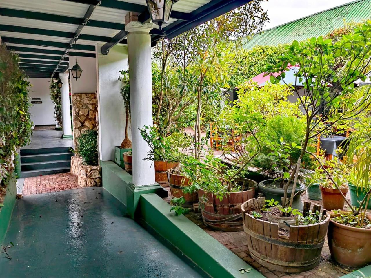 Albertinia Hotel 外观 照片